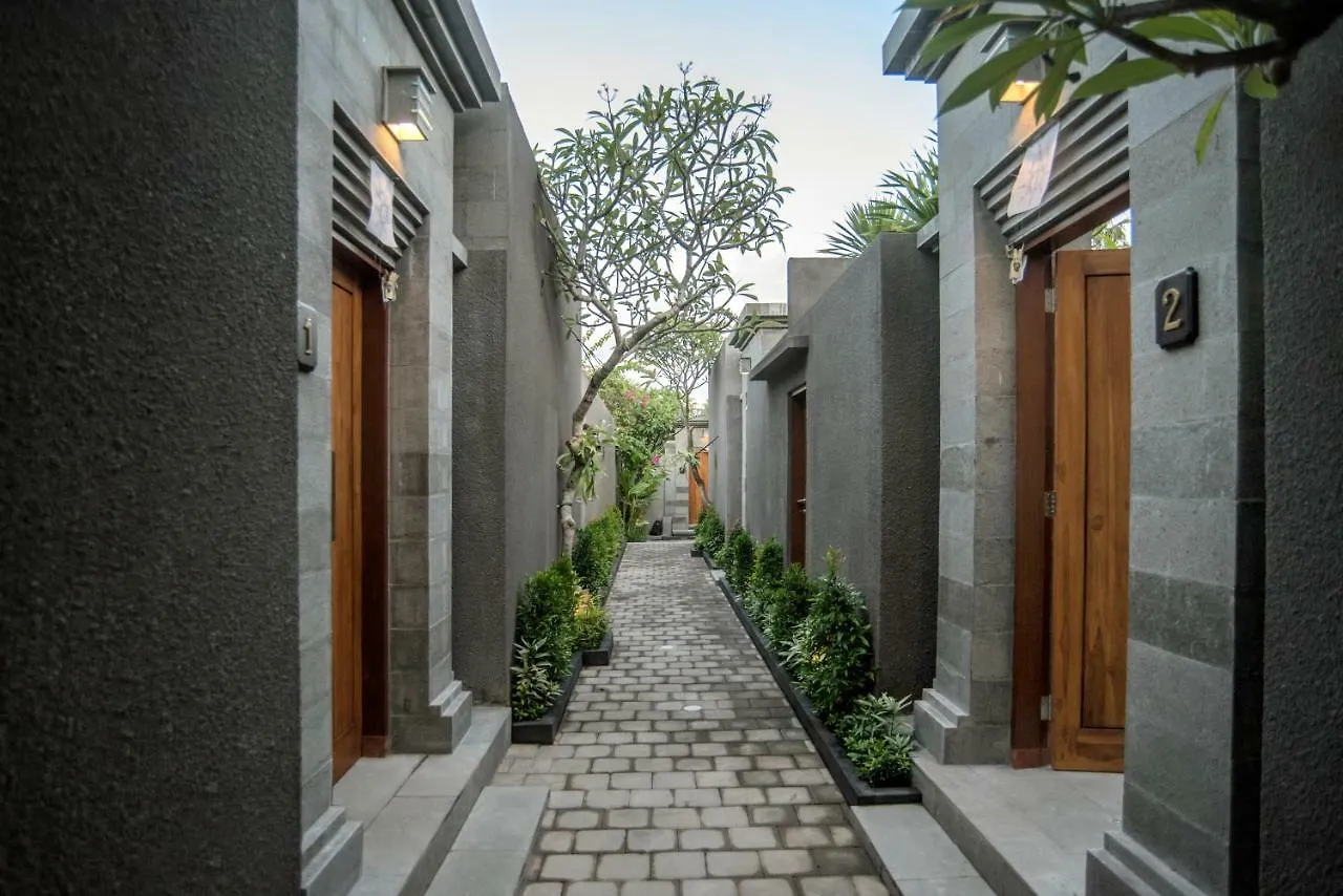 Sandi Agung Villa Bidadari Seminyak