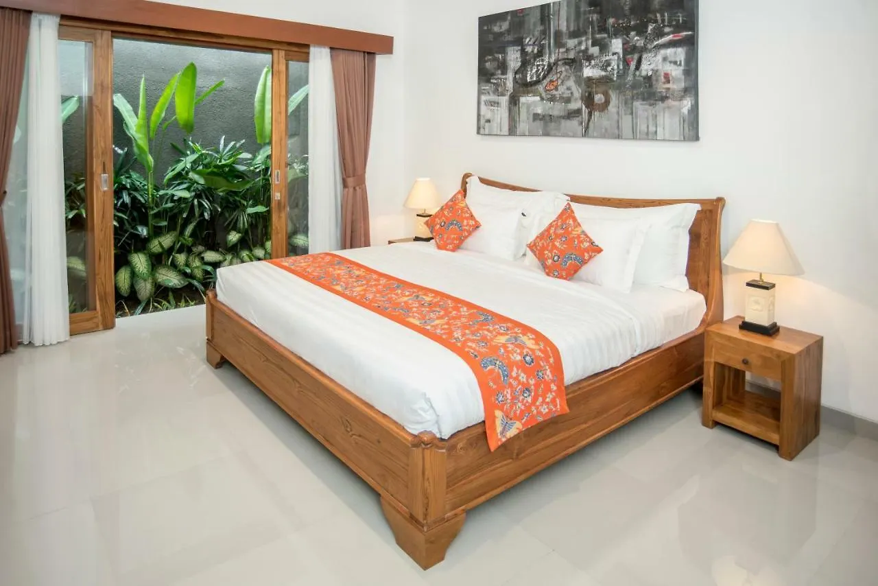 Sandi Agung Villa Bidadari Seminyak